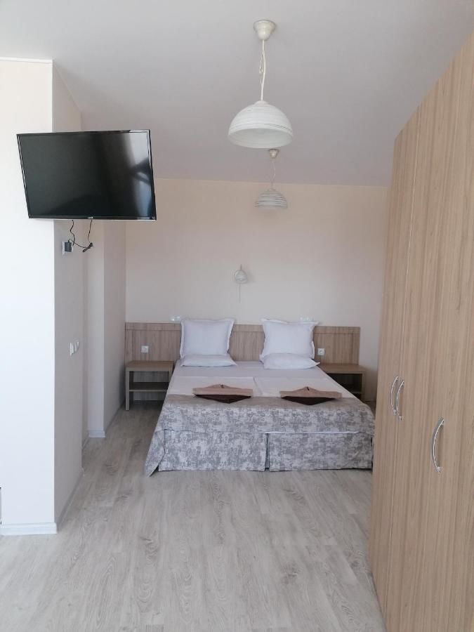 Апарт-отели Apart Allure Dobi Приморско-9